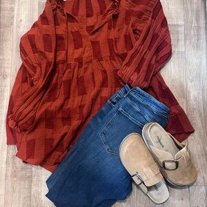 Women's Red Textured Top